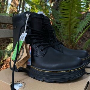 Iowa WP (waterproof) boots - new !!! Women’s 7, men’s 6
